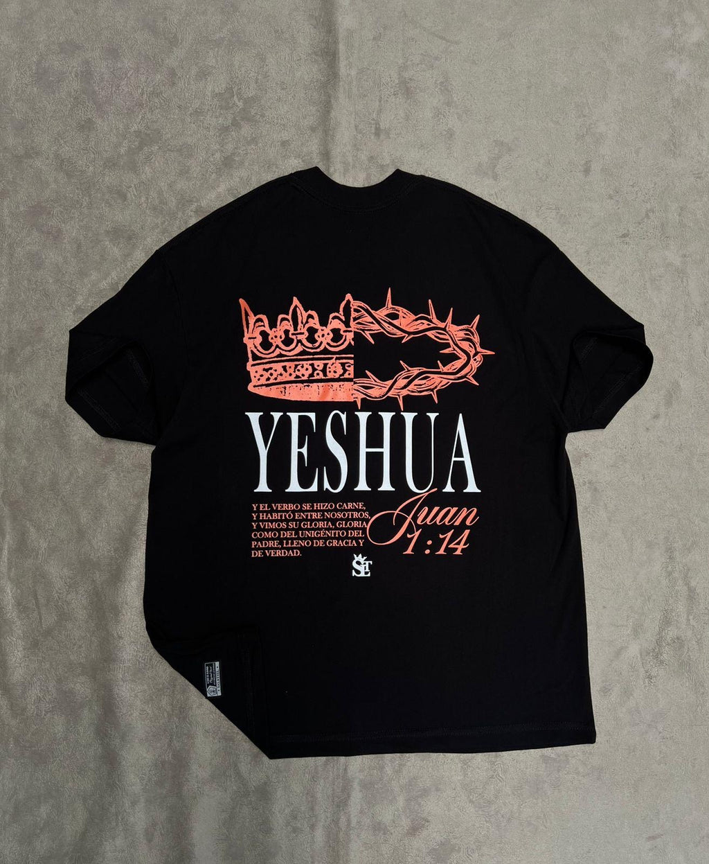 Camisa Premium Oversized Negra - Juan 1:14